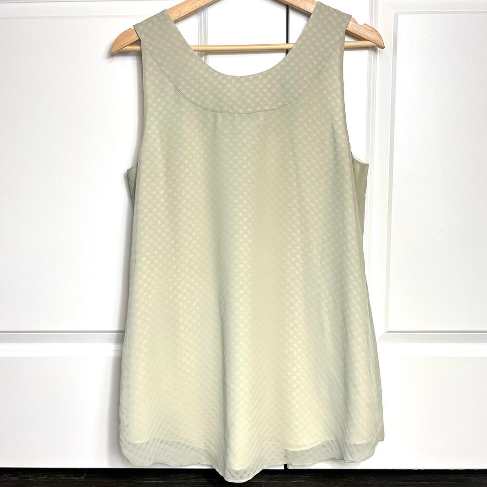 Soft Surroundings‎ Women's Sleeveless Top Size Small Sage Sheer Pleated Buttons - Picture 2 of 8